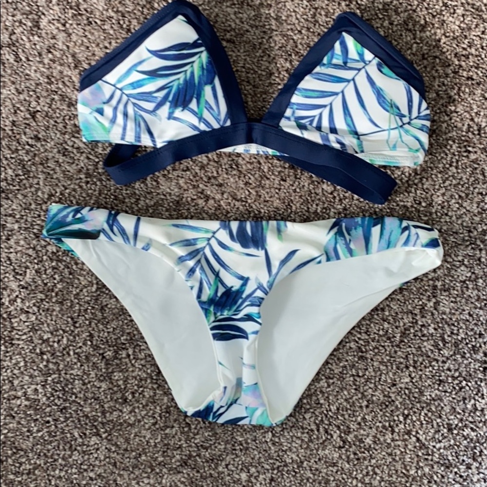 L space bikini